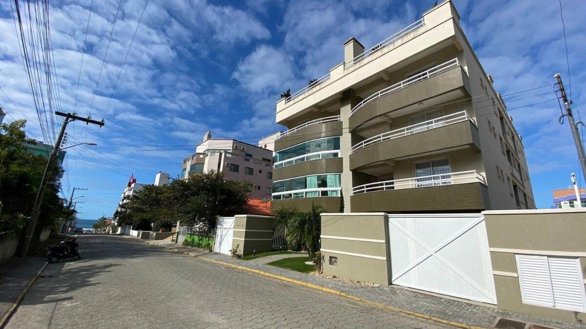 Garden Ville - Confortavel Apartamento Na Praia De Bombas Com Otima Localizacao Bombinhas Eksteriør billede